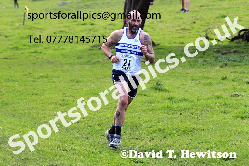 Mens Masters and Mens Under-20s, 2022 NECAA Cross Country Relays, Thornley Hall Farm, Peterlee, County Durham, October 15th. Photo: David T. Hewitson/Sports for All Pics